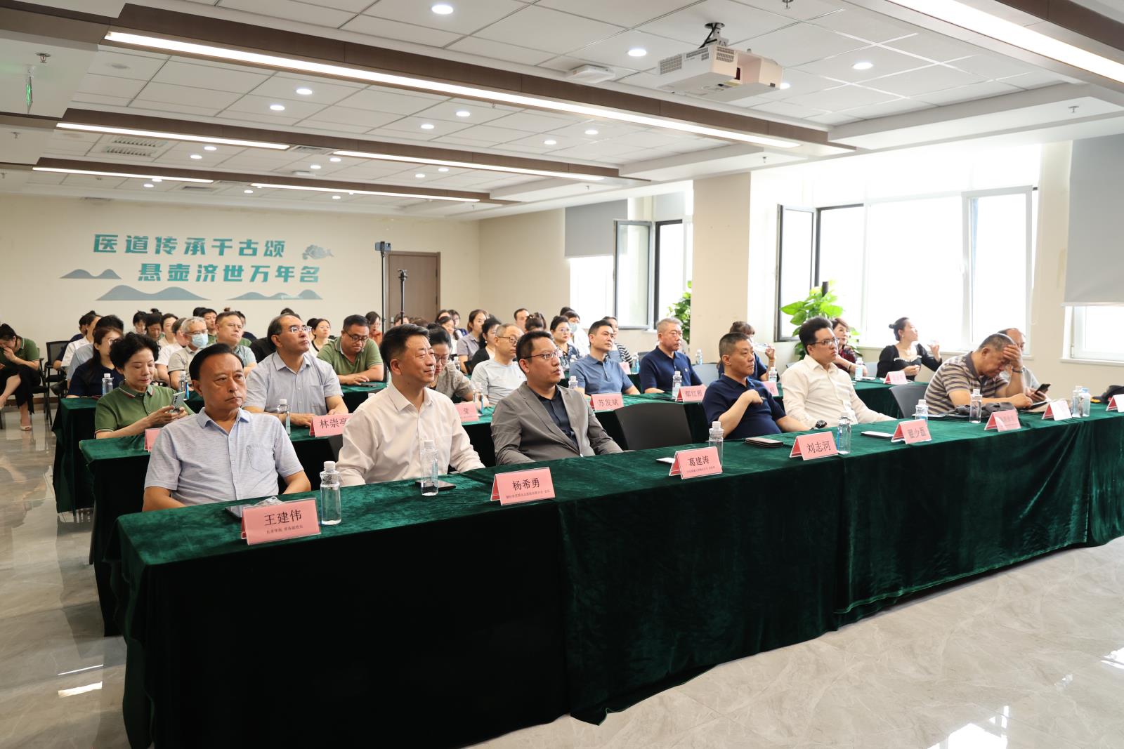 周年庆9.jpg 周年庆9.jpg